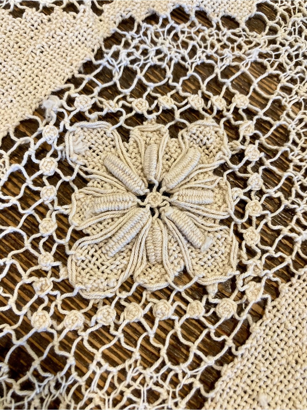 Crochet Tablecloth Square Floral Design In Cream Color - Picture 6 of 13
